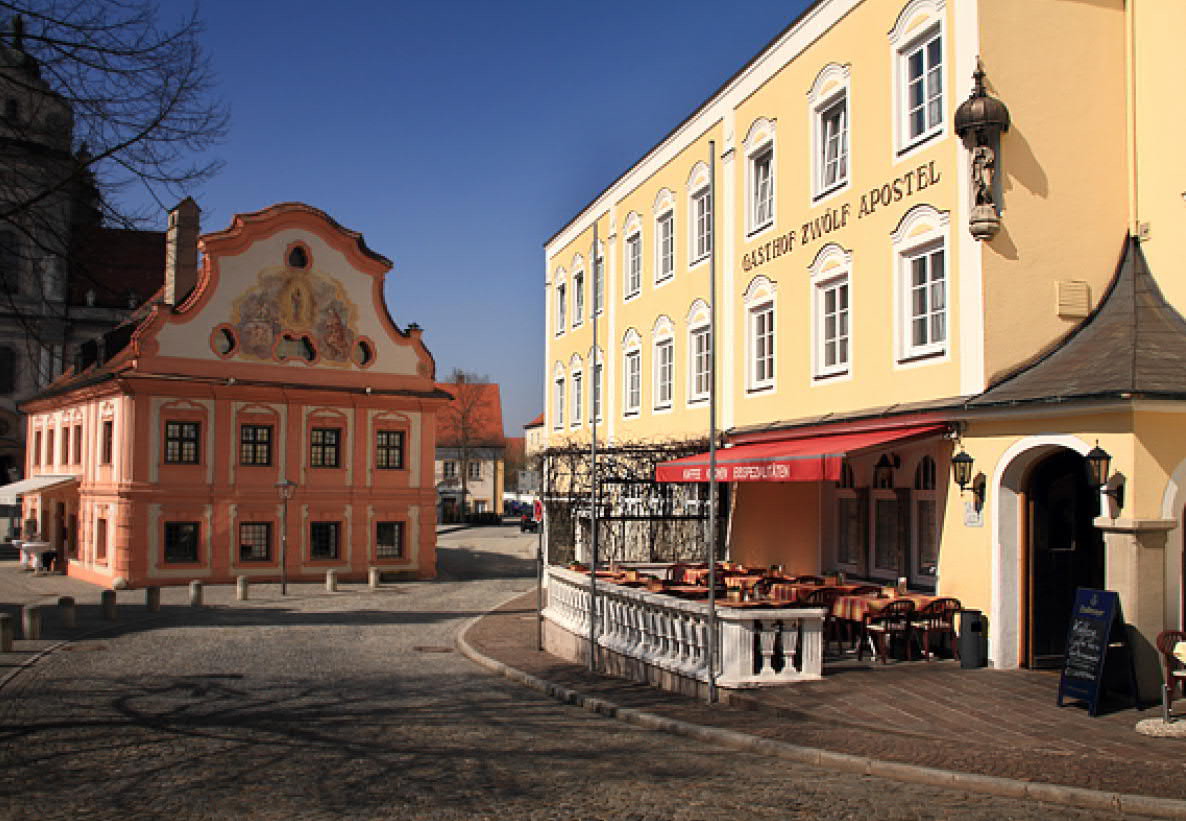 Hotel-Gasthof Zwölf Apostel Altötting