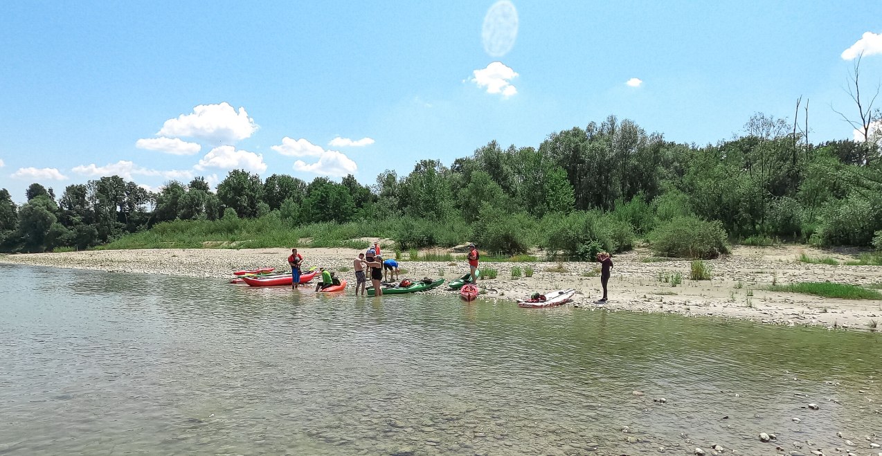 Kajks bei Pause am Inn, © Inn-Salzach Tourismus