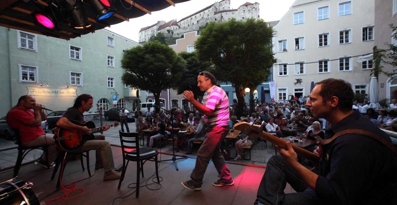 Musiker bei Jazz am Bichl in Burgahausen, © Burghauser Touristik GmbH