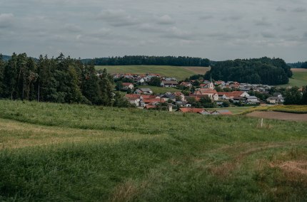 Blick auf Erlbach, © Inn-Salzach Tourismus