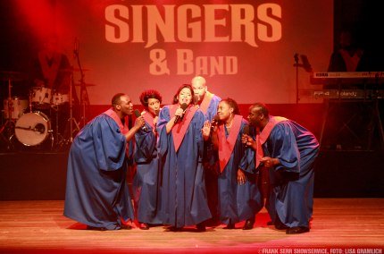 Gospel Singer in Mühldorf, © Frank-Serr-Showsner