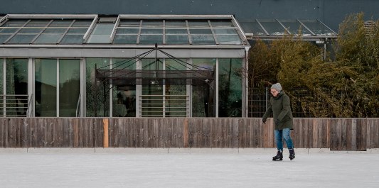 Eislaufen im Eisstadion Mühldorf, © Inn-Salzach Tourismus