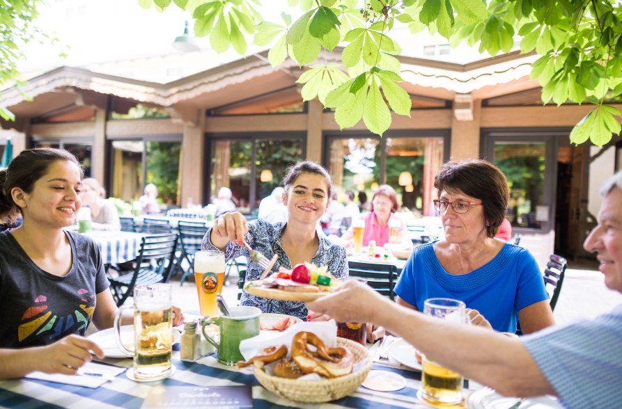 Bräu im Moos Biergarten, © Inn-Salzach Tourismus